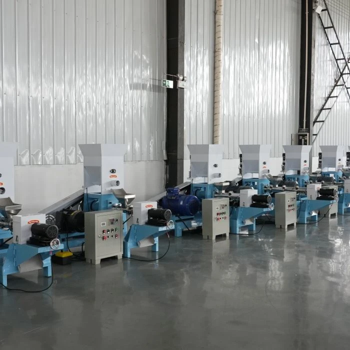 Extruder Machine With Good Condition high quality